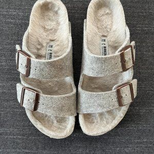 Birkenstock Arizona fuzzy sandals